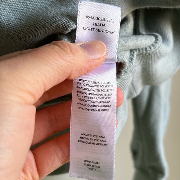 Rails Hilda Light Seafoam Blue Green Gathered Sleeve Cropped Sweatshirt Sz XS - Picture 9 of 10